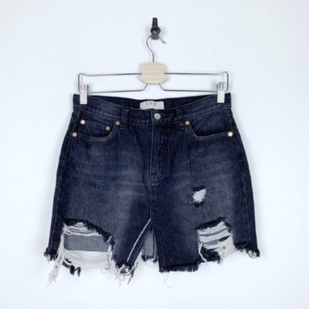 Free People We The Free Distressed Mini Skirt Size 2 - Picture 2 of 6